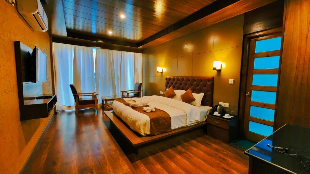 Vista Hill Resort- Centrally Heated & Air Cooled Resort, Manali Εξωτερικό φωτογραφία